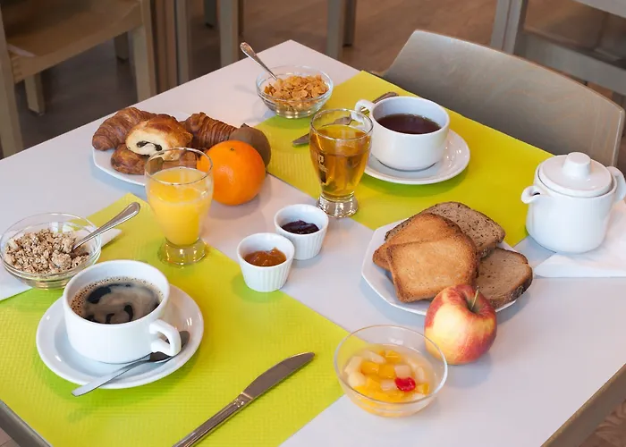 Hotel The Originals City, Continental, 2*